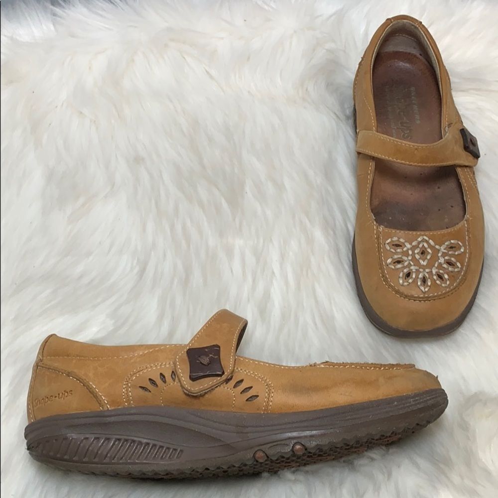Skechers Point Five Ballerina Shape Ups Size 6.5